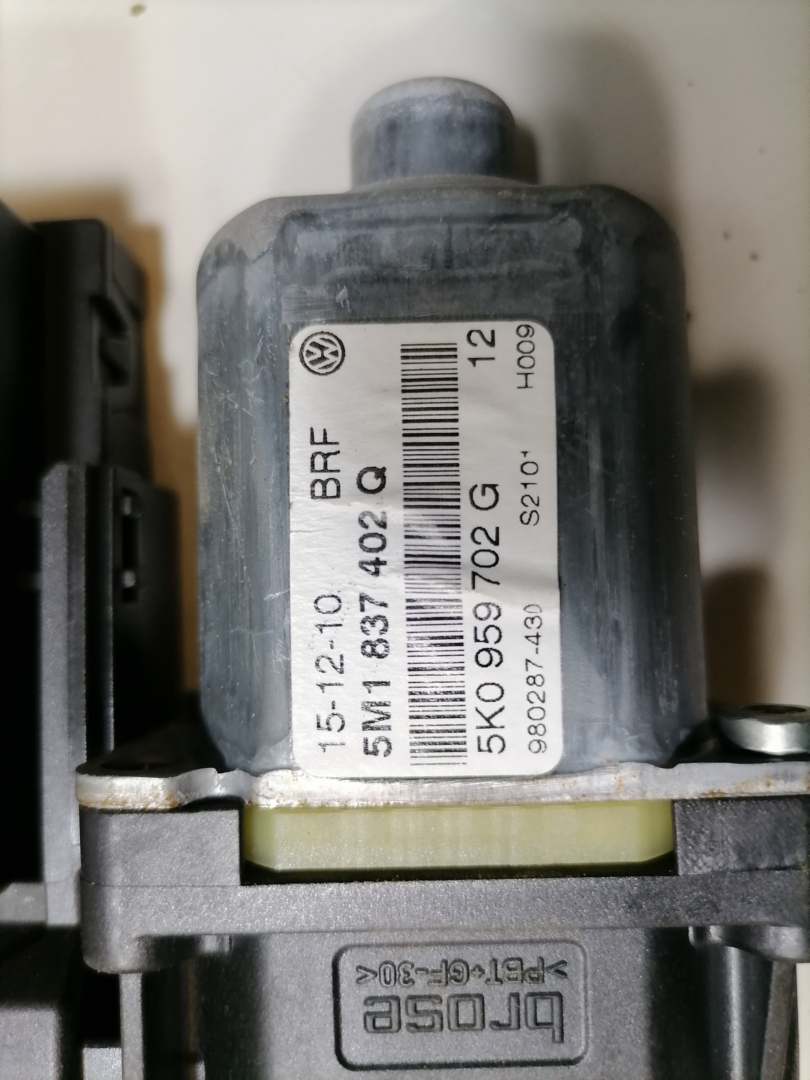 VW Golf Plus original Fensterhebermotor vorn rechts Bj.2011